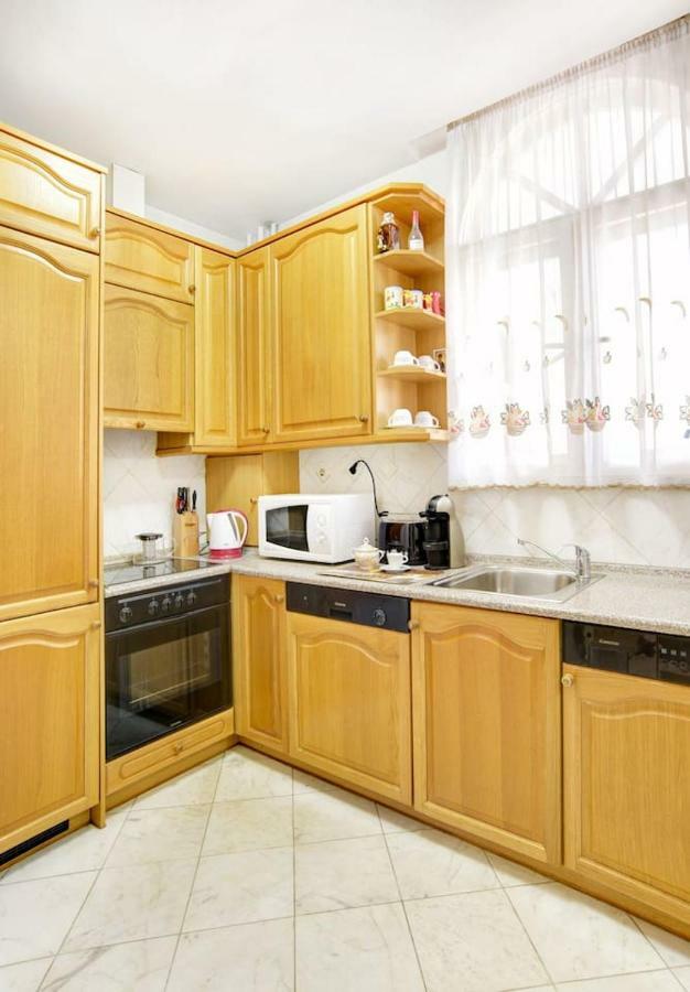Aristocratic, Elegant, Designer Top Central Apartment Sofia Eksteriør billede