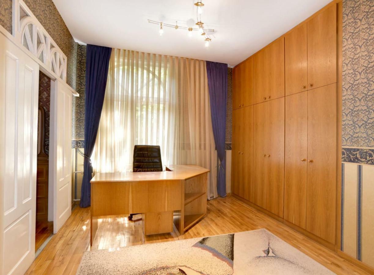Aristocratic, Elegant, Designer Top Central Apartment Sofia Eksteriør billede