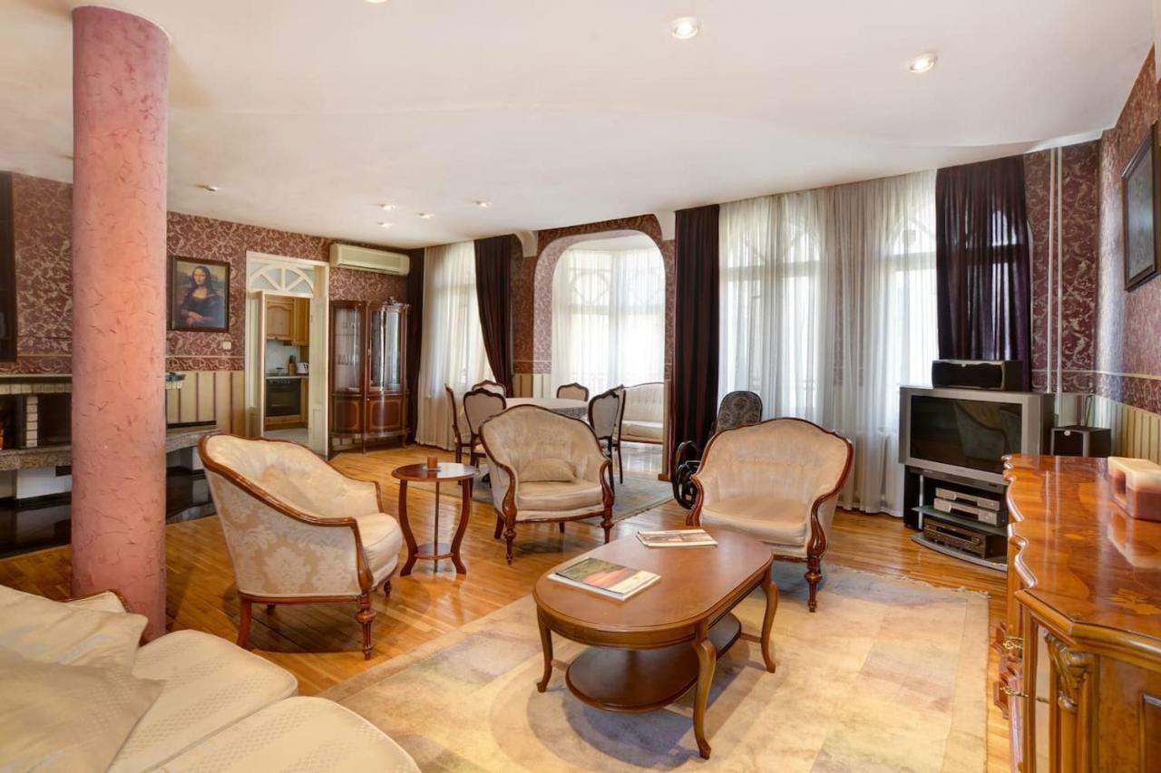 Aristocratic, Elegant, Designer Top Central Apartment Sofia Eksteriør billede